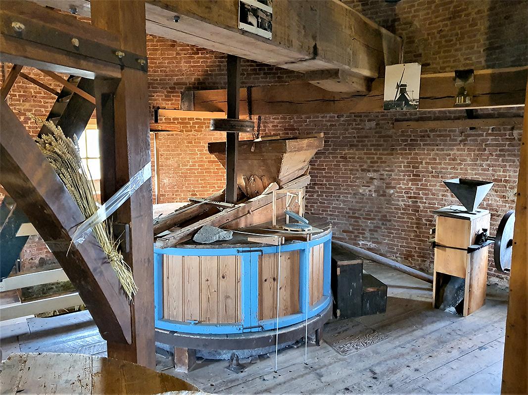 8, Molen 01533 De Hoop (Maassluis), Pieter Zuijkerbuijk (18-12-2019) | Database Nederlandse molens