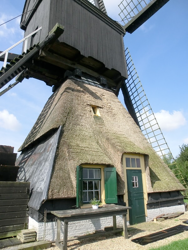 3, Molen 00827 Stijve Molen / Nr. 2 (Meerkerk / Den Dool), Pieter Zuijkerbuijk (26-7-2016) | Database Nederlandse molens