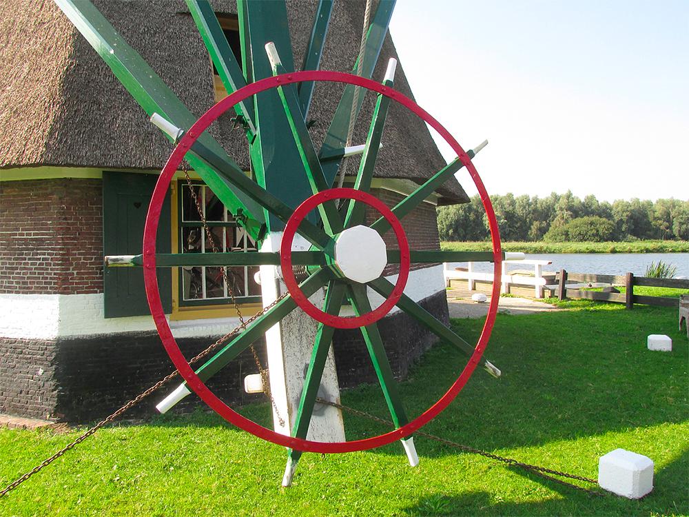 8, Molen 12198 De Broekdijk (of: De Broekdijkmolen) (Warmond), Piet Glasbergen (30-8-2016) | Database Nederlandse molens