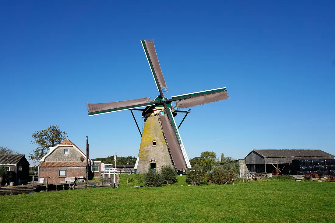 1, Molen 01792 Zwanburgermolen (Warmond), Abel van Loenen (24-10-2021) | Database Nederlandse molens