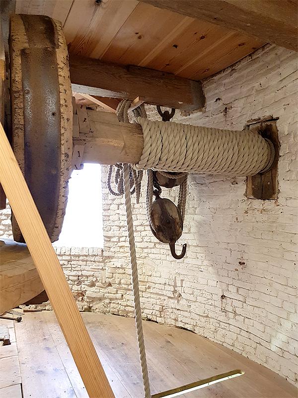 17, Molen 01986 Windlust (Westmaas), Pieter Zuijkerbuijk (12-10-2019) | Database Nederlandse molens