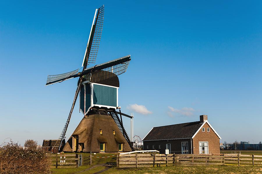 4, Molen 01157 Groote Molen (Zoeterwoude), Bram van Broekhoven (6-3-2010). | Database Nederlandse molens