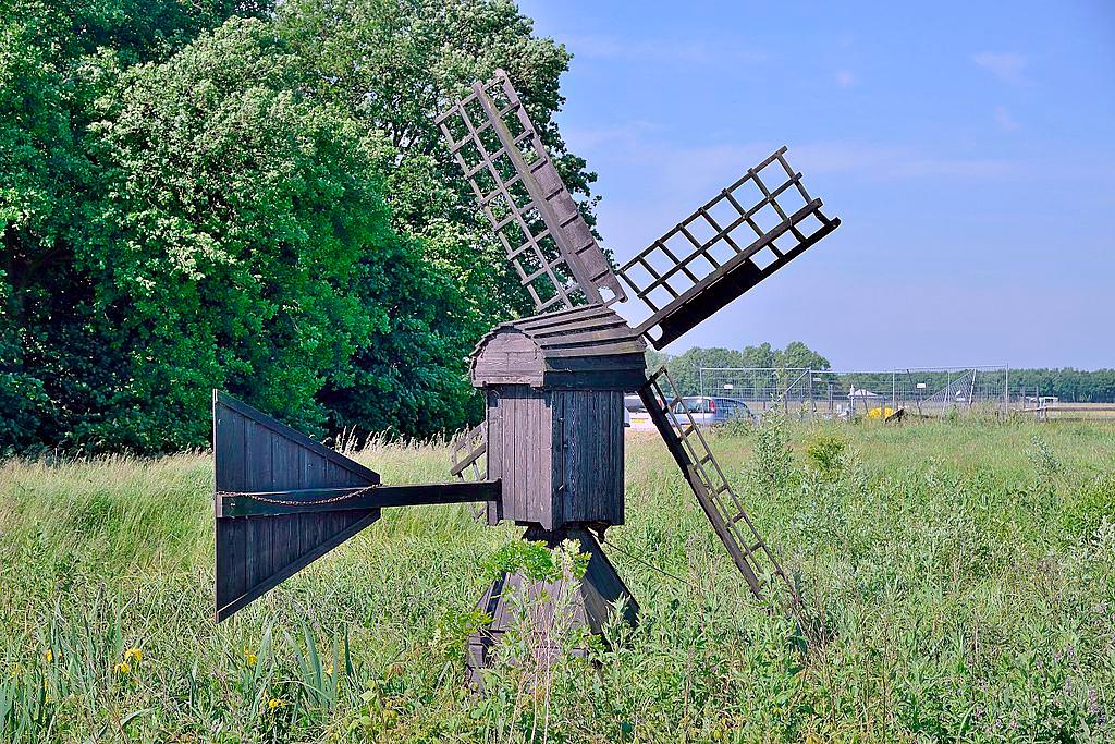 2, Molen 10698 't Veertje (Hellouw), Jan Bakker (11-6-2015) | Database Nederlandse molens