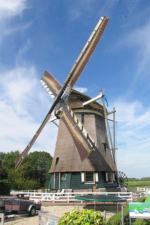 Molen 00282 Gemeenschapsmolen (Amsterdam), Piet Glasbergen (10-9-2016) | Database Nederlandse molens