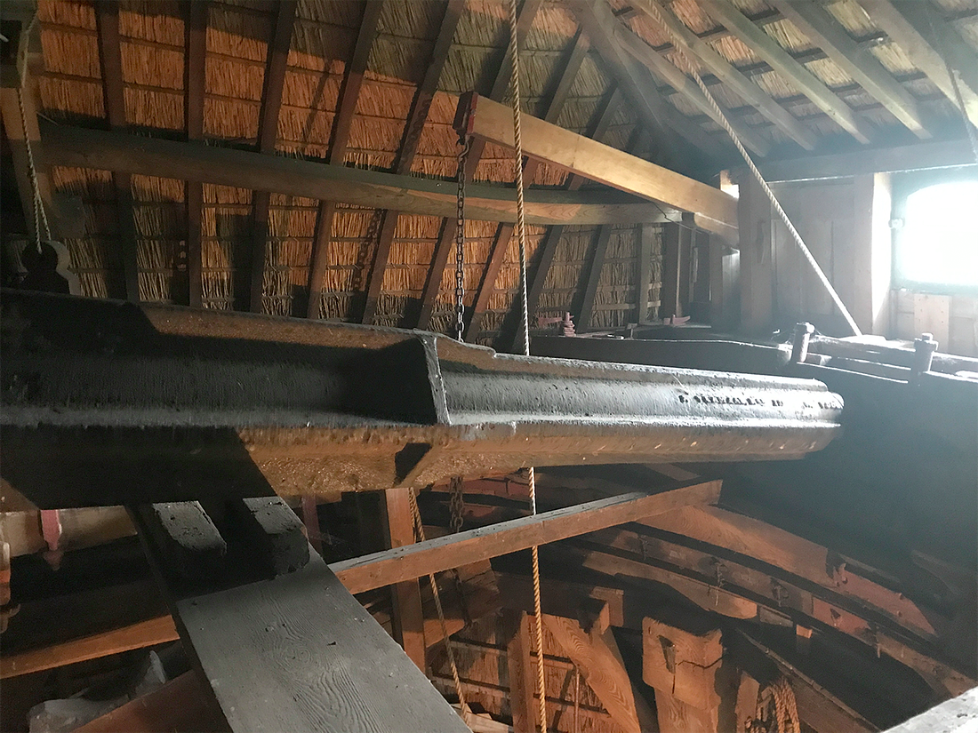 10, Molen 01768 De Valk (Berkel en Rodenrijs), Toby de Kok (10-8-2017)De lange (en ingekorte) bovenas. | Database Nederlandse molens