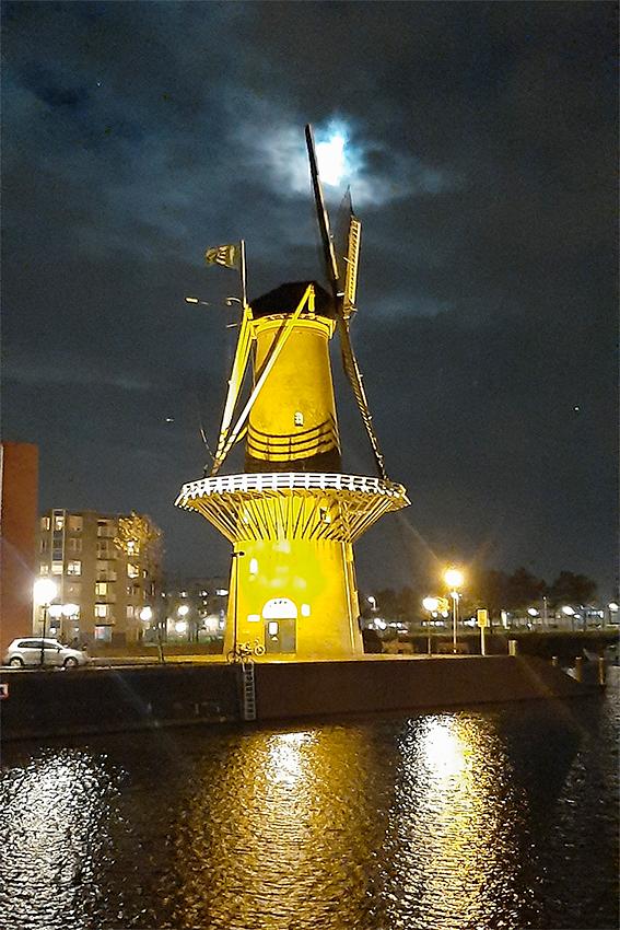 4, Molen 12588 De Distilleerketel (Rotterdam), Erica Falandt (28-10-2020) | Database Nederlandse molens