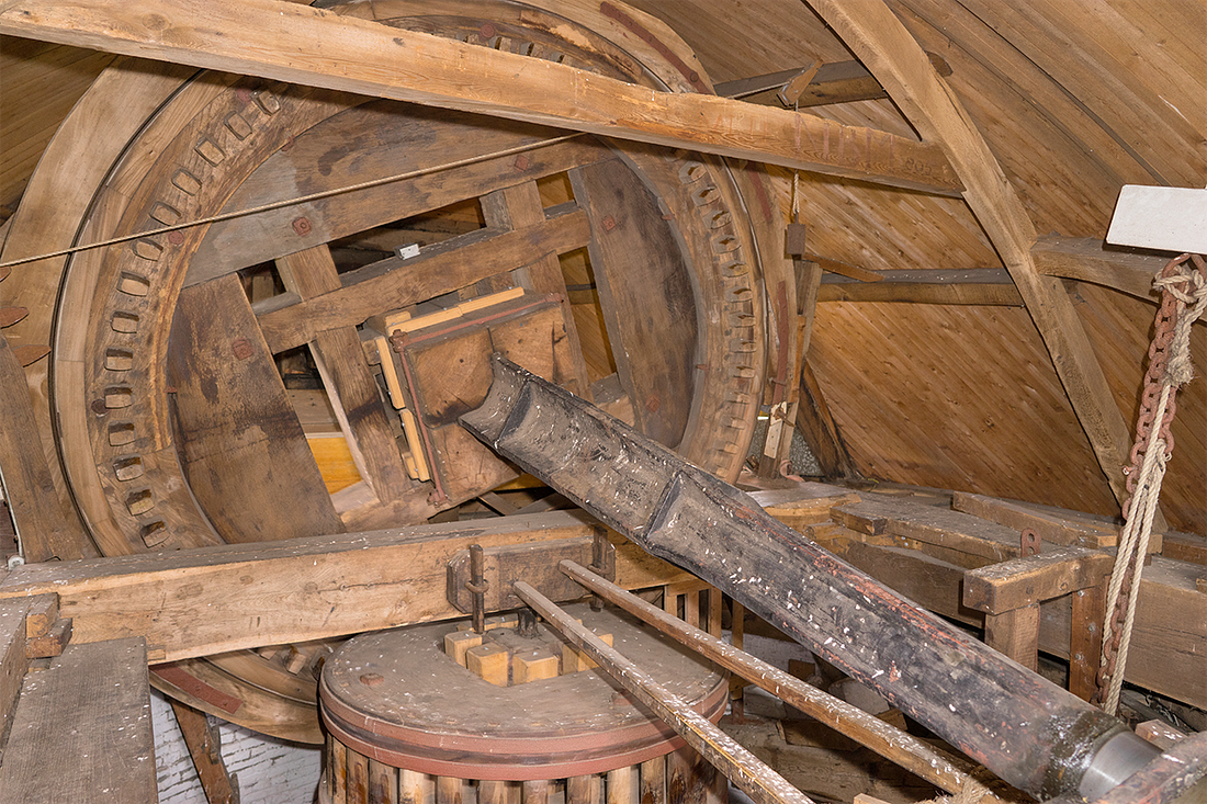 27, Molen 01889 De Korenaar (Stad aan 't Haringvliet), Marcel van Nies (17-4-2017) | Database Nederlandse molens