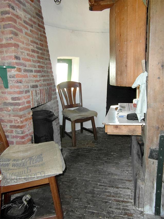 8, Molen 00977 Knipmolen (Voorschoten), Teun Waltman (18-11-2020)Interieur van de molen. | Database Nederlandse molens