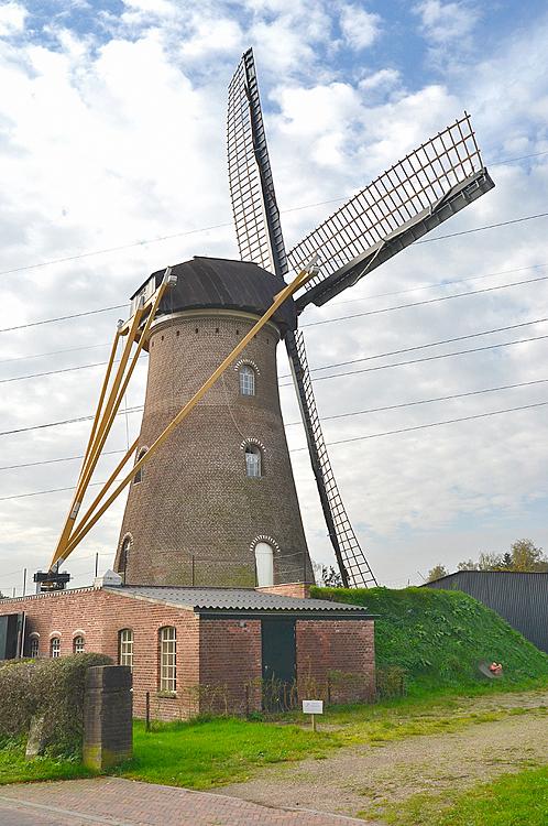 2, Molen 01555 St. Antonius (Eerde), Rob Pols (23-10-2014). | Database Nederlandse molens