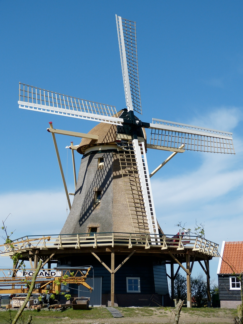 Molen 12221 De Hoop ('t Zand), Willem Jans (30-4-2012). | Database Nederlandse molens