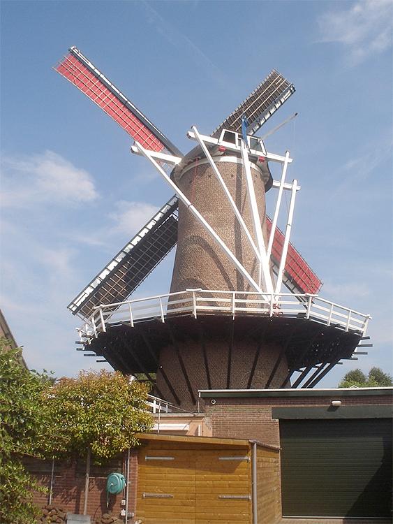 2, Molen 00262 De Renkumse Molen (vh. De Hoop) (Renkum), Marcel Stroo (27-8-2016) | Database Nederlandse molens