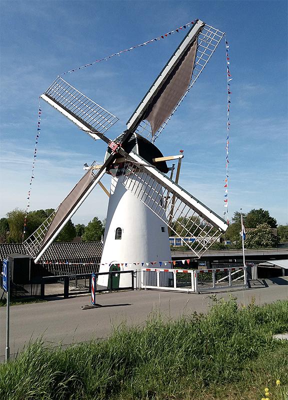 3, Molen 01498 Korenmolen De Regt (Nieuw-Lekkerland), Nelly Sonneveld (5-6-2020) | Database Nederlandse molens