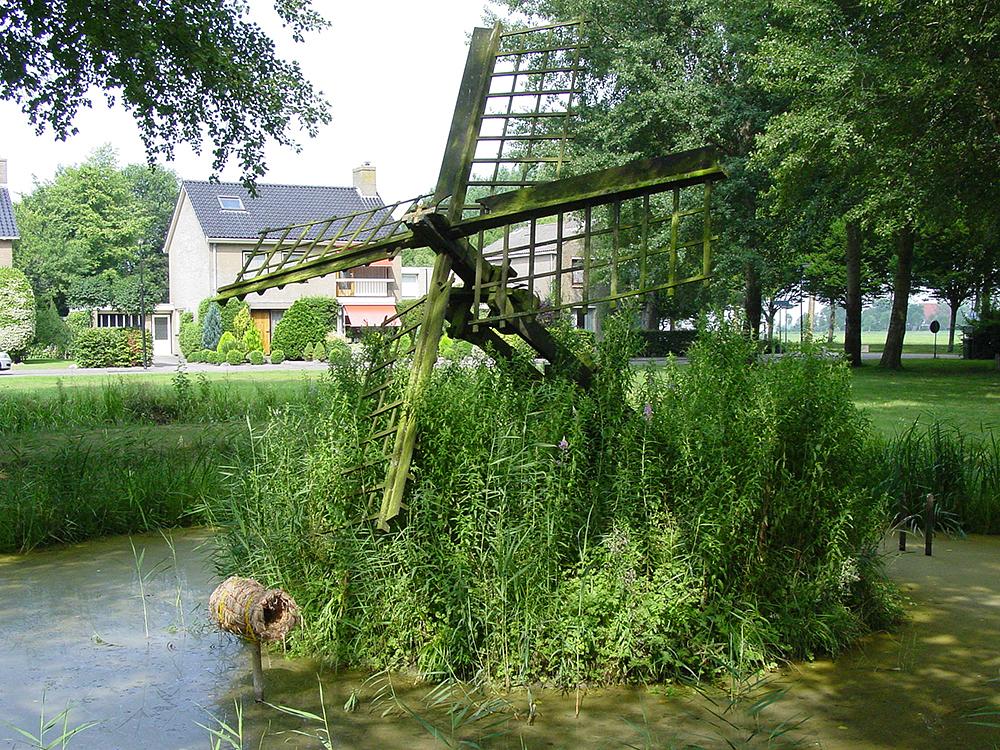 8, Molen 10234 (tjasker) (Bolsward / Boalsert ), Harmannus Noot (29-7-2006) | Database Nederlandse molens