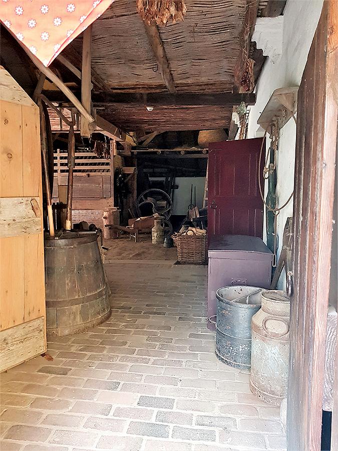 2, Molen 15471 Hondenmolen uit Varik (Arnhem), Pieter Zuijkerbuijk (18-10-2018) | Database Nederlandse molens