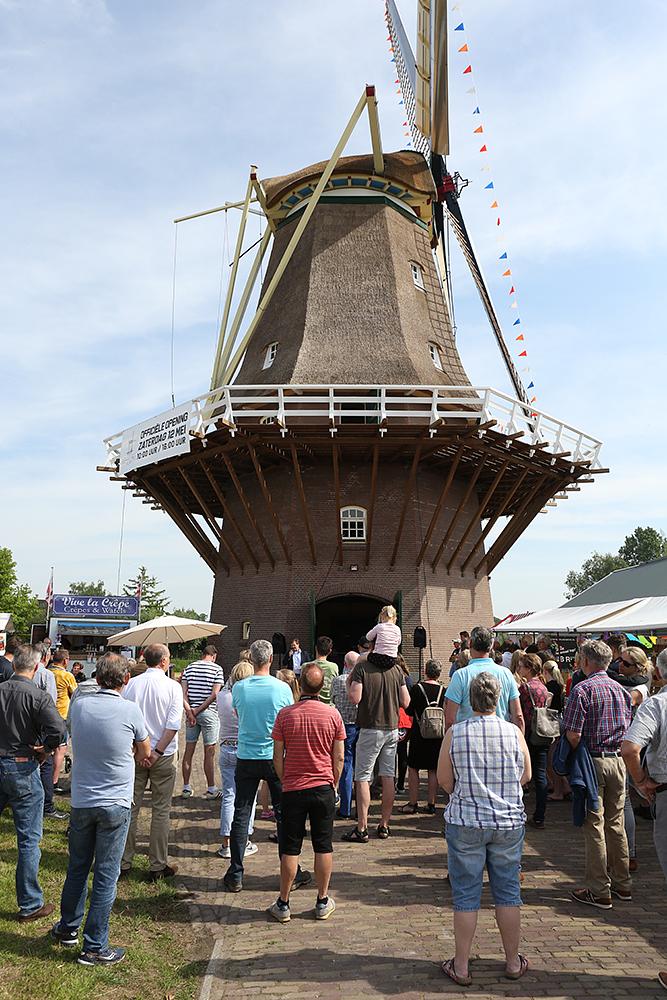 2, Molen 17263 De Ooievaar (Terwolde), Ruud Roose (12-5-2018). De feestelijke opening. | Database Nederlandse molens