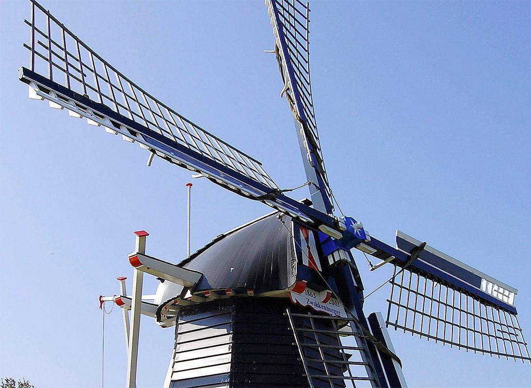 4, Molen 10685 Zwakkenburger Molen (Niezijl), Bernd Käding (19-9-2009) | Database Nederlandse molens