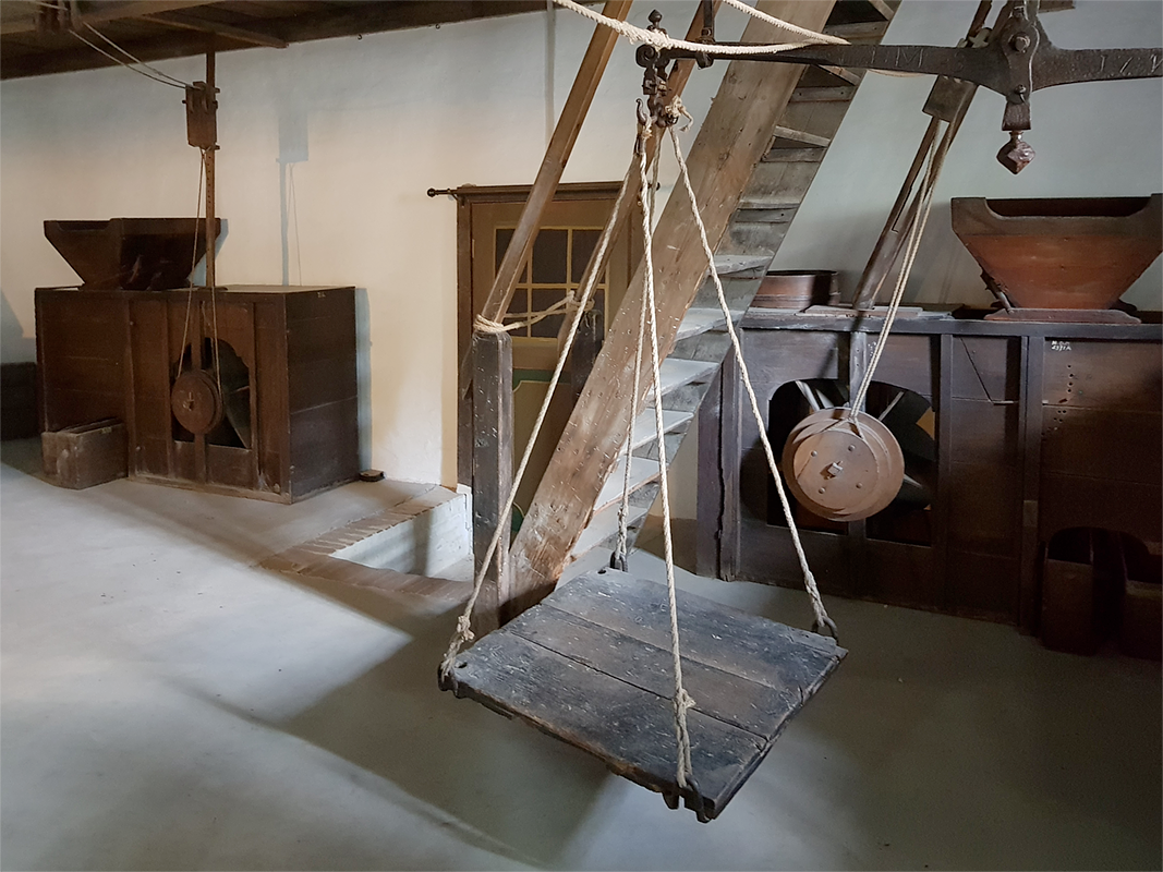7, Molen 11473 (grutterij) (Arnhem), Pieter Zuijkerbuijk (18-10-2018) | Database Nederlandse molens