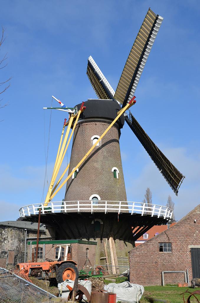 3, Molen 01865 De Oude Molen (Fijnaart), Rob Pols (25-3-2012). | Database Nederlandse molens