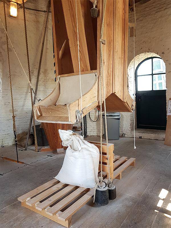 10, Molen 03564 De Vijf Gebroeders (Heinkenszand), Pieter Zuijkerbuijk (13-4-2019) | Database Nederlandse molens