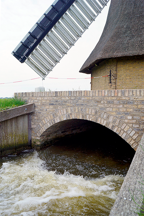 6, Molen 01426 Achlumer Mole (Achlum), Jan-Sietze Brouwer (21-5-2016) | Database Nederlandse molens