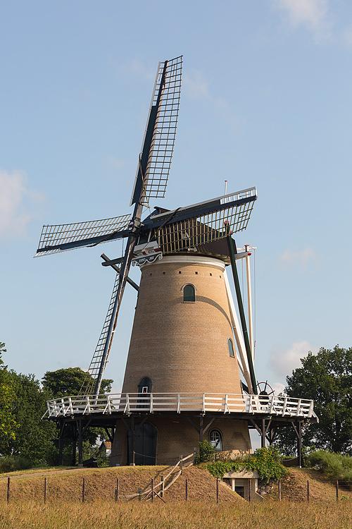 Molen 10211 De Windhond (Soest), Bram van Broekhoven (26-6-2013). | Database Nederlandse molens
