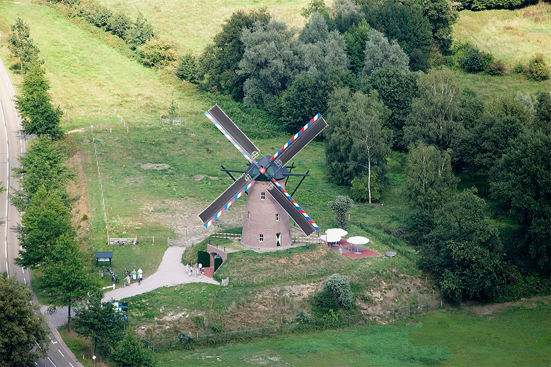 4, Molen 12176 Houthuizer molen (Lottum), Jack Jacobs (18-08-2009) | Database Nederlandse molens