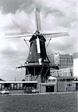 Molen 02710 De Starmolen (2e) (Balkbrug), Foto: G.H. Varwijk, 1973 | Database Nederlandse molens