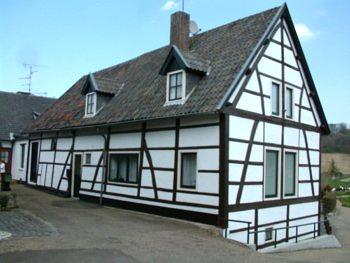 Molen 01136 b Schoeërmolen (Mamelis), Foto: P.Vossen, opname april 2004 | Database Nederlandse molens
