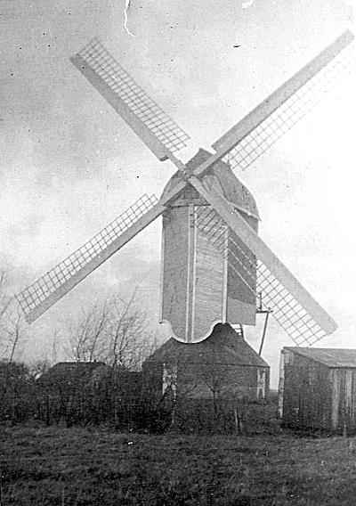 1, Molen 00234 De Heidebloem (Beugen), Foto: coll. Harm van Es | Database Nederlandse molens