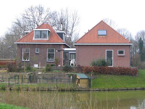 1, Molen 01268 Polder Zwijndrecht / Polder Zwijndrecht, Meerdervoort en het Kort Ambacht van de Groote LindtDe Zwijndrechtse watermolen (Zwijndrecht), Foto: G. Sonneveld, januari 2006 | Database Nederlandse molens