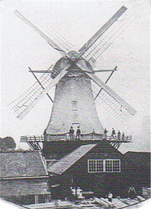 Molen 01519 d De Rietvink (Zwijndrecht), deel van foto van A. Buurmans, Gem.Archief Zwijndrecht | Database Nederlandse molens