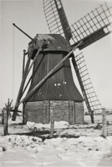 1, Molen 03707 Polder 21 (2e), Meule van Trienen Peters (Zuidveen), coll. DHM | Database Nederlandse molens