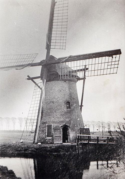 3, Molen 01919 Polder Deijffelbroek, Laagjesmolen (Pernis), Foto onbekend, coll. DVM | Database Nederlandse molens