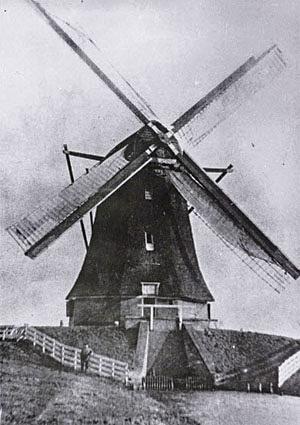 1, Molen 00018 e Nieuwkoopse Droogmakerij, Zevenhovense polder, Jonker bovenmolen B (Zevenhoven), foto: n.n., coll. DHM | Database Nederlandse molens
