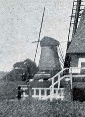 1, Molen 00940 Palensteinse polder, middenmolen (Zoetermeer), Foto: A. Bicker Caarten (1926) | Database Nederlandse molens