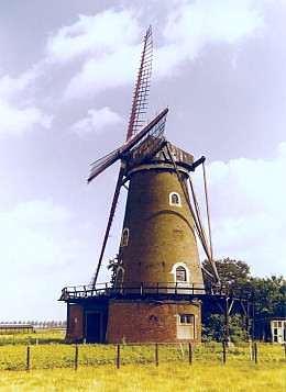 4, Molen 03532 De Hoop (Sint-Maartensdijk), Foto: collectie Rob Pols | Database Nederlandse molens