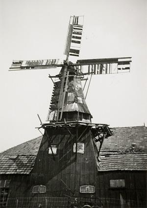 Molen 00534 bis Molen van Van Dijk / Bovenrijge (Bovenrijge), Afb. coll. DHM, 1976 | Database Nederlandse molens