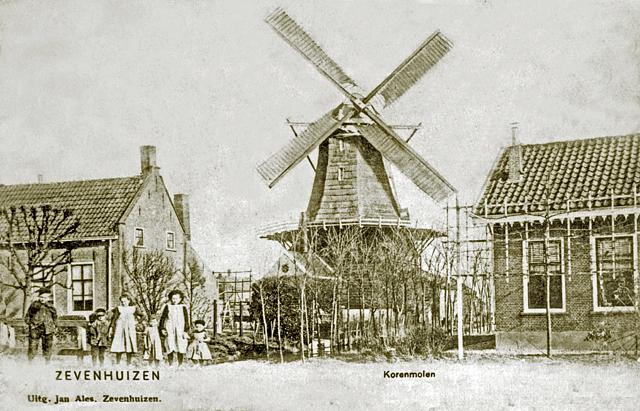 2, Molen 03937 j Molen van L. de Baan (Zevenhuizen), Foto onbekend, coll. A.Dekker | Database Nederlandse molens