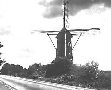 1, Molen 01928 Molen van Nuland (Nuland), coll. DVM | Database Nederlandse molens