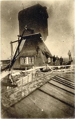 Molen 00956 Oostbroekpolder (Weipoort), Fotograaf onbekend, collectie Paul van den Berg | Database Nederlandse molens
