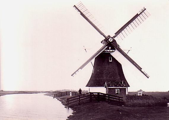 1, Molen 03176 Waterschap De Weeren, De Weeren (Makkum), Fotograaf onbekend | Database Nederlandse molens