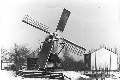 3, Molen 01789 Veerpolder, De Veermolen / Padoxmolen (Warmond), Foto: Hans Roest | Database Nederlandse molens