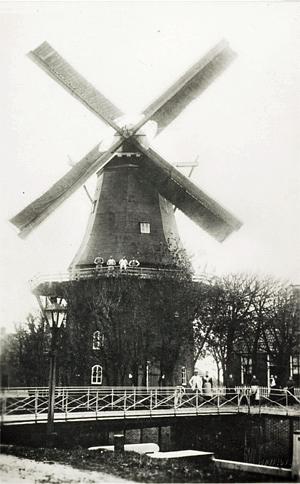Molen 06466 c De Hoogebrug (Noorderhoogebrug), Foto: coll. DHM | Database Nederlandse molens