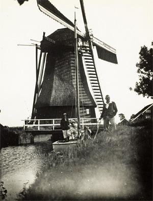 Molen 00616 Polder Zandwerf, Helmster Watermolen (Hellum), Foto B. v.d. Veen 28 aug. 1932 | Database Nederlandse molens