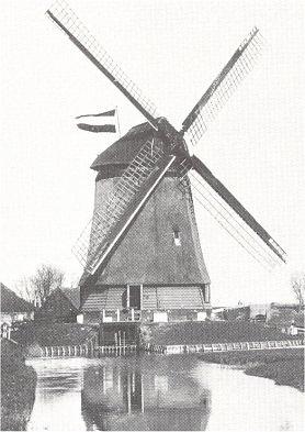 Molen 06655 a Polder Katwoude, Hogendijkse Molen (Katwoude), Detail van onderstaande foto | Database Nederlandse molens