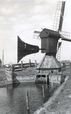1, Molen 06654 f Varnebroekpolder (Heiloo), Foto: n.n., opname ca 1940, collectie Ruud van den Aakster | Database Nederlandse molens