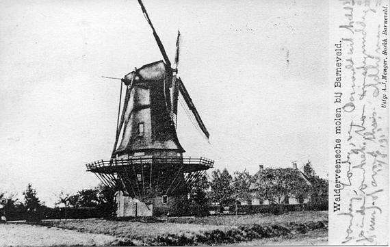 1, Molen 06800 y Walderveense Molen (2e) (Lunteren), Ansichtkaart, coll. Jan Bakkeropn voor 1911, uitg. A.J. Menger | Database Nederlandse molens