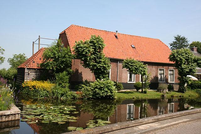 1, Molen 16345 (karnmolen) (Zoeterwoude), Ronald Bakker, 11 juli 2015 | Database Nederlandse molens