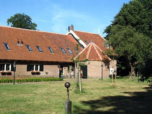 1, Molen 16362 (karnmolen) (Wassenaar), Foto: L. v.d. Drift, opn. 17-7-2006 | Database Nederlandse molens