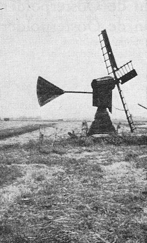 Molen 16908 Weidemolen van Slooves (Winkel), Foto n.n., in WFON 1975 | Database Nederlandse molens